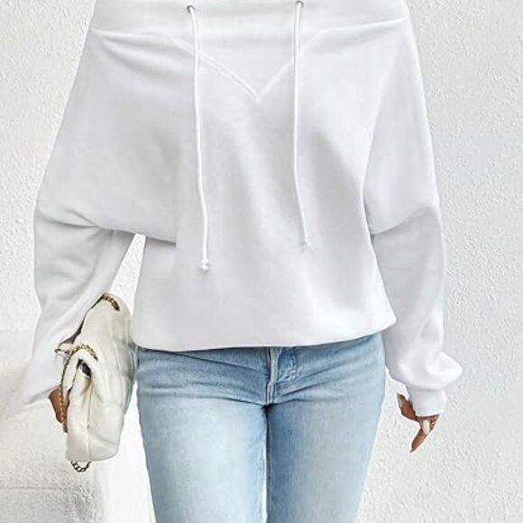 Brand New Trendy White Women's Off the Shoulder Sweatshirt NWT - Picture 4 of 4